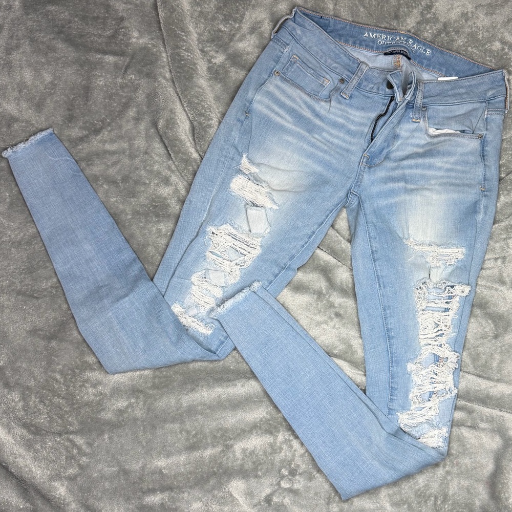 American Eagle Outfitters Light Blue Ripped Skinny Jeans
